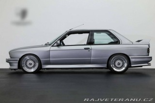 BMW M3 E30 1987