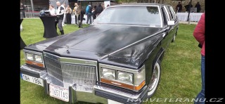 Cadillac Brougham 