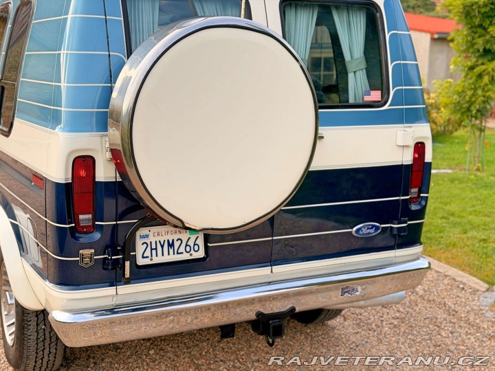 Ford Econoline E-350 7.5 V8 | Contempo 1987