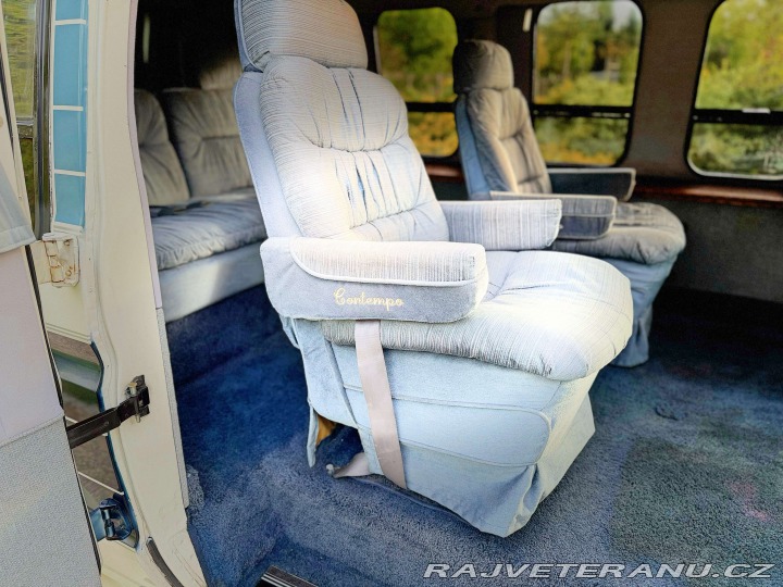 Ford Econoline E-350 7.5 V8 | Contempo 1987