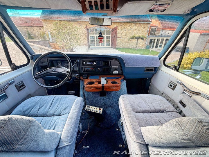 Ford Econoline E-350 7.5 V8 | Contempo 1987