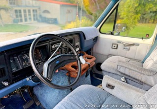 Ford Econoline E-350 7.5 V8 | Contempo 1987