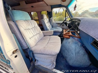 Ford Econoline E-350 7.5 V8 | Contempo 1987