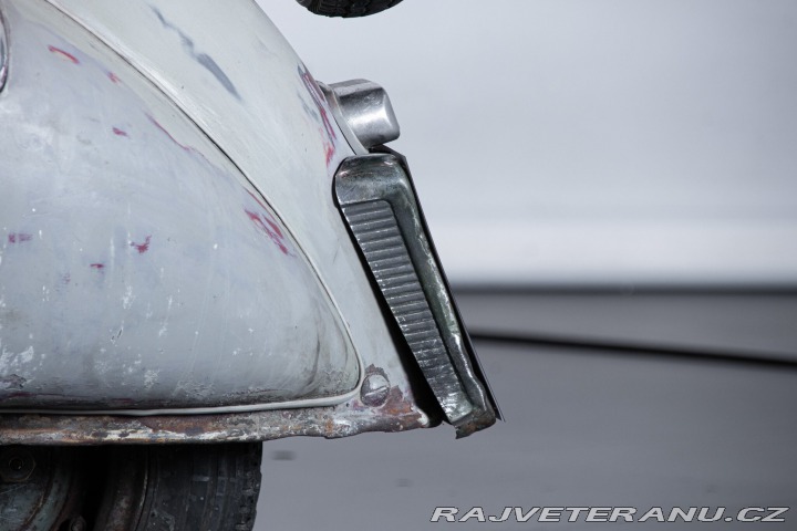 Piaggio Vespa 125 FARO BASSO 1954