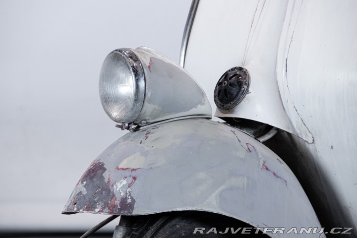 Piaggio Vespa 125 FARO BASSO 1954