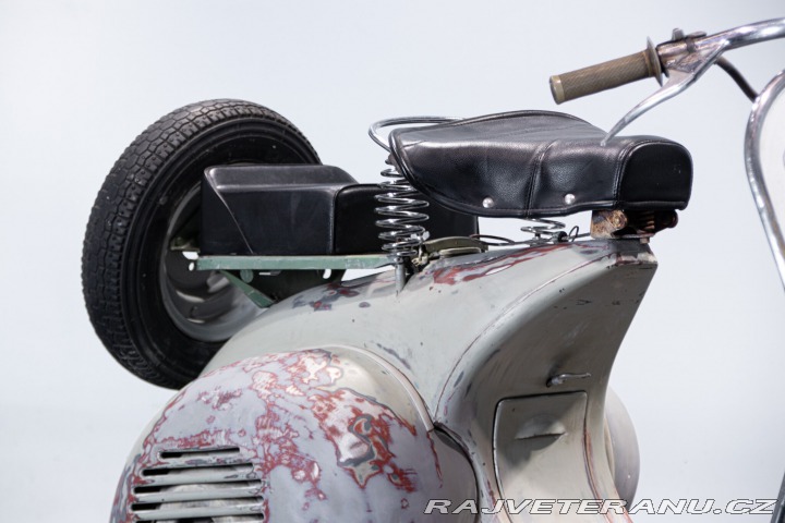 Piaggio Vespa 125 FARO BASSO 1954