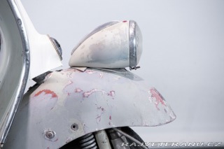 Piaggio Vespa 125 FARO BASSO 1954