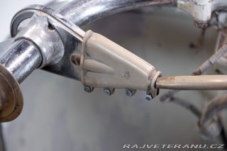 Piaggio Vespa 125 FARO BASSO 1954