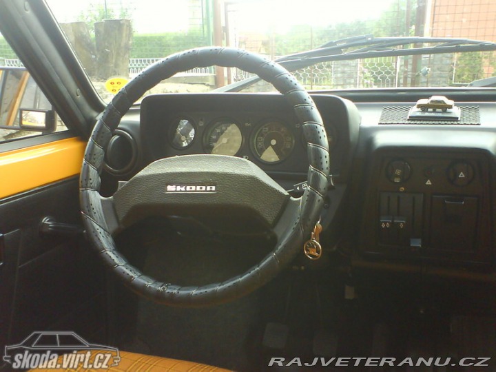 Škoda 120 L M1 1983