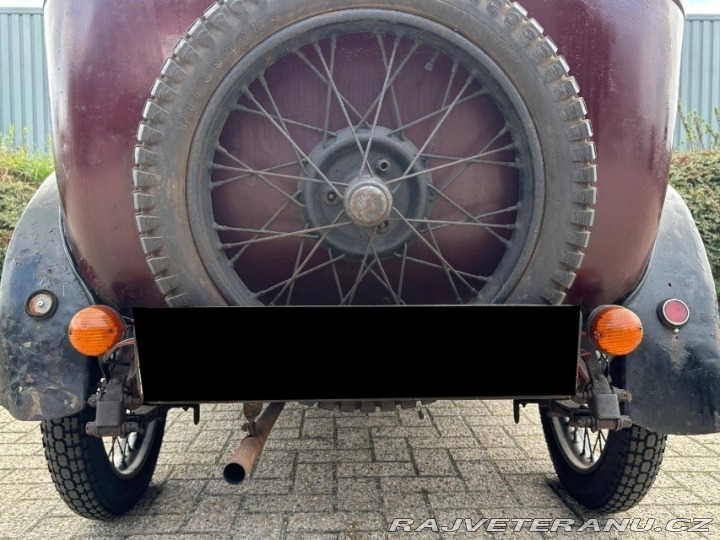 Morris Minor Saloon 1931