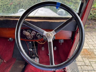 Morris Minor Saloon 1931