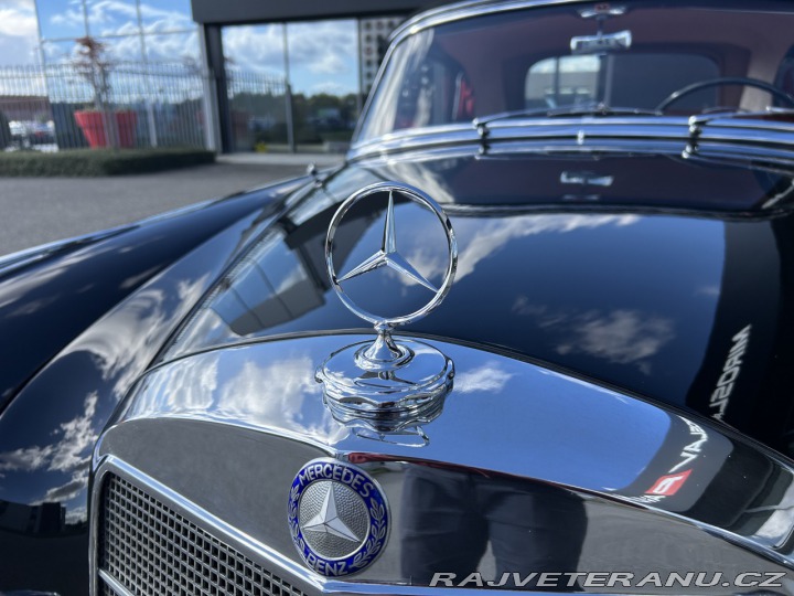 Mercedes-Benz 220 S PONTON CABRIOLET 1957