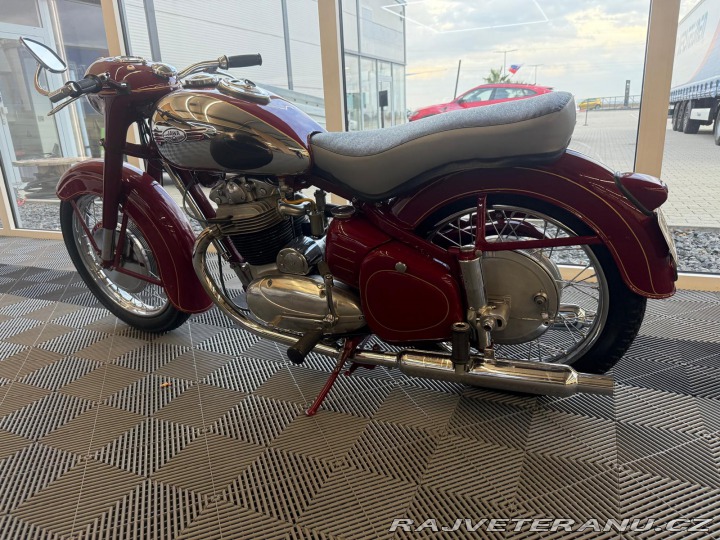 Jawa 500 OHC 1956