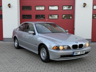 BMW 5 520iA LCI E39