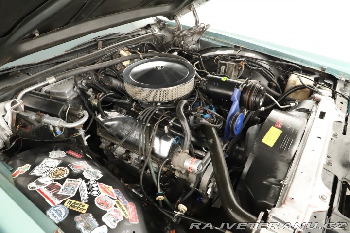 Lincoln Continental 6.6 V8 kupé 1978