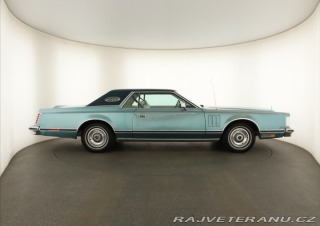 Lincoln Continental 6.6 V8 kupé 1978
