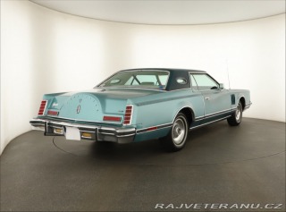 Lincoln Continental 6.6 V8 kupé 1978