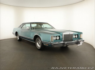 Lincoln Continental 6.6 V8 kupé 1978