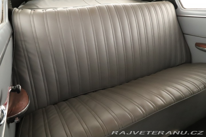 Pontiac Ostatní modely Streamliner 6 1950