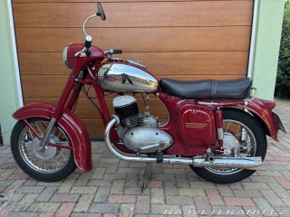 Jawa 250 353 Kývačka