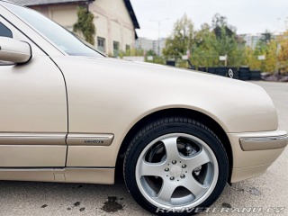 Mercedes-Benz E W210 PULLMAN BINZ 280 V6 2002