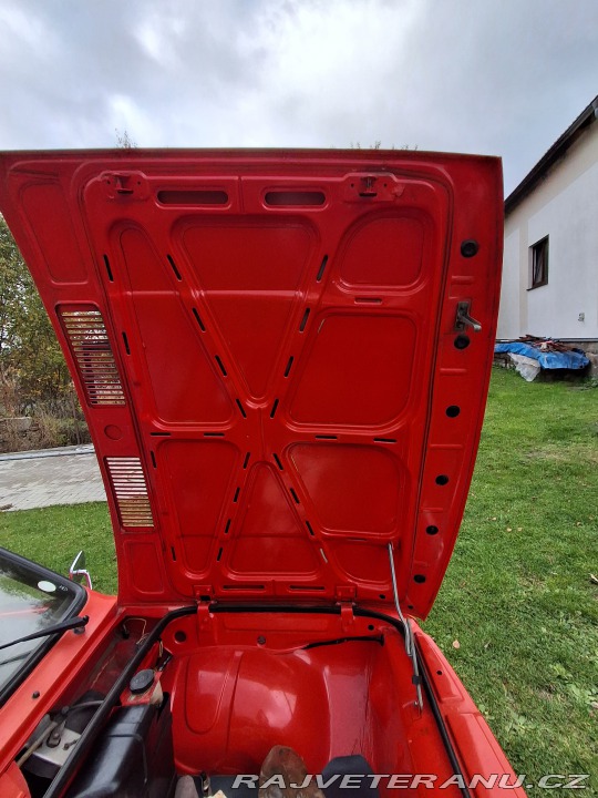 Škoda 105 1981