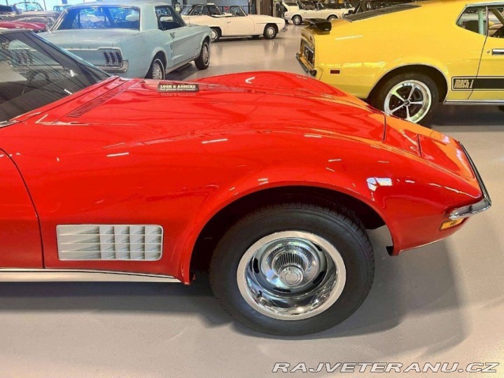 Chevrolet Corvette C3 1971
