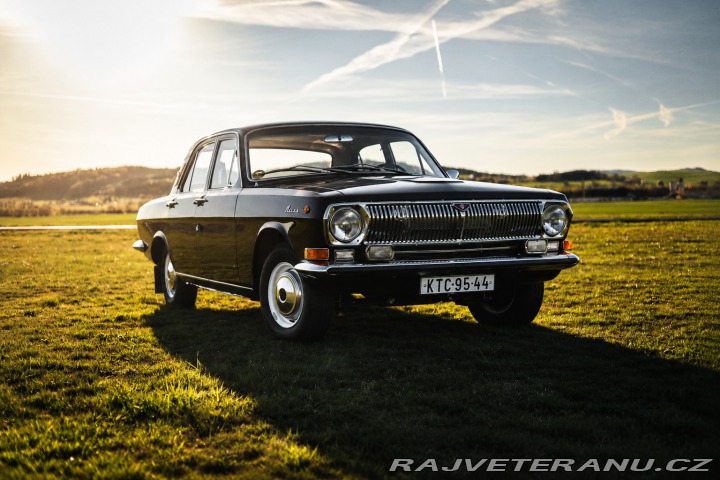 Volha GAZ-24  1976