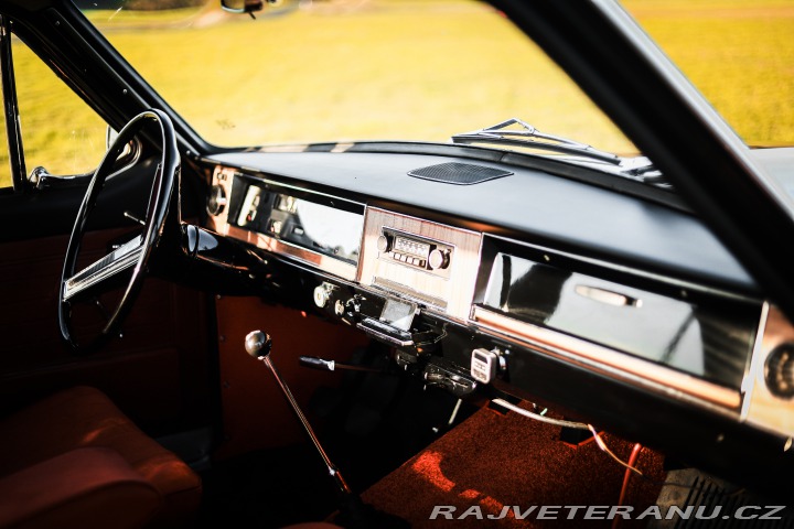 Volha GAZ-24  1976