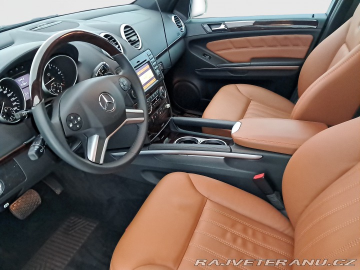 Mercedes-Benz Ostatní modely W164 MOPF ML 420 CDI 2008