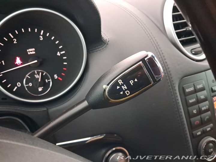 Mercedes-Benz Ostatní modely W164 MOPF ML 420 CDI 2008