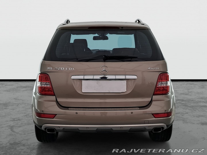 Mercedes-Benz Ostatní modely W164 MOPF ML 420 CDI 2008