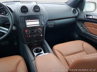Mercedes-Benz Ostatní modely W164 MOPF ML 420 CDI 2008
