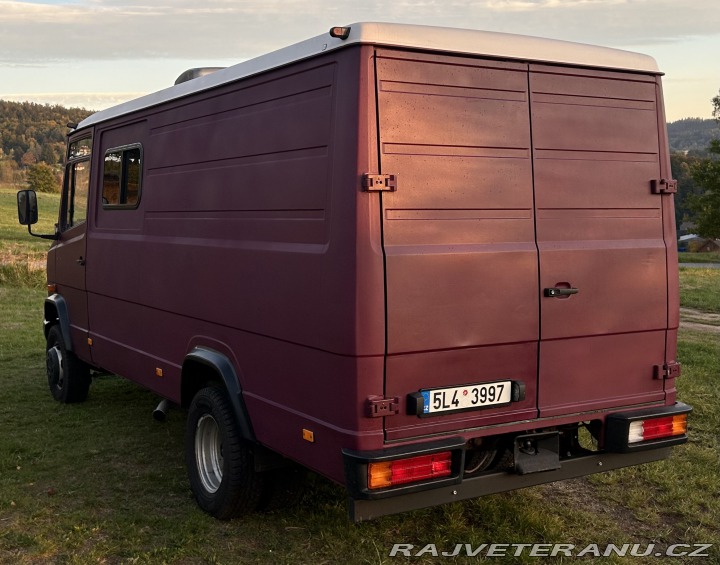 Mercedes-Benz Ostatní modely 711D 1994