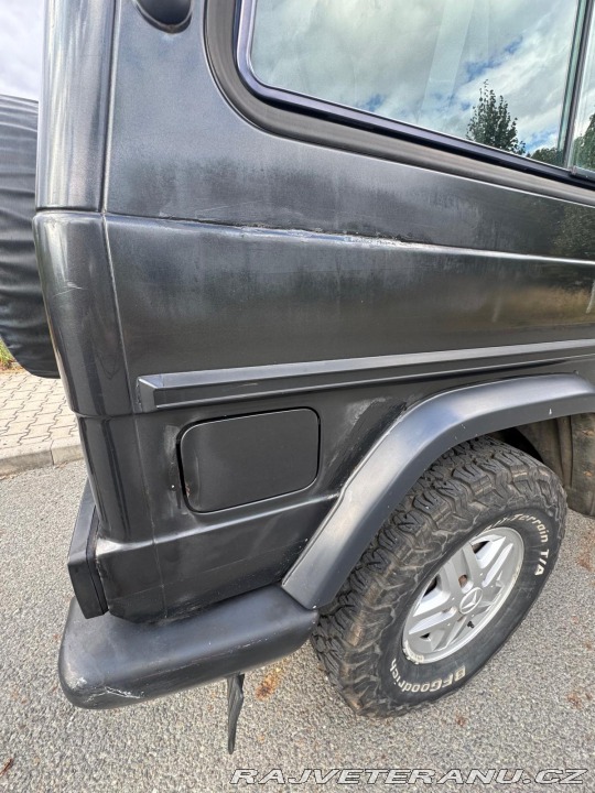 Mercedes-Benz G MERCEDES-BENZ G 300 D 1990