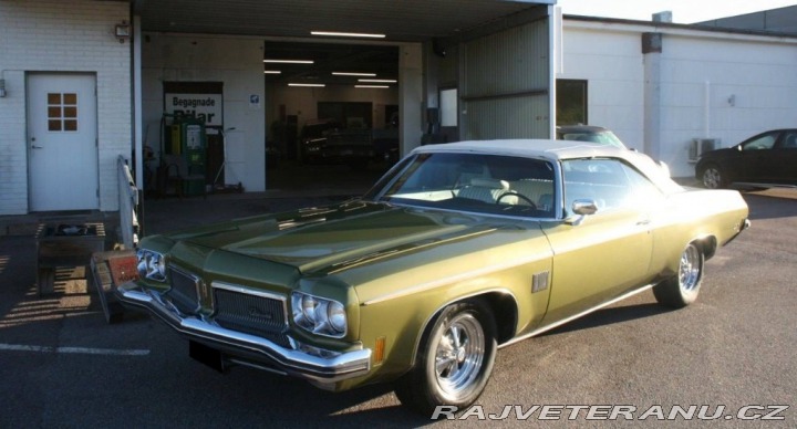 Oldsmobile 88 Delta 88 Royale Convertible 5.7 V8 Hydra-Matic 1973