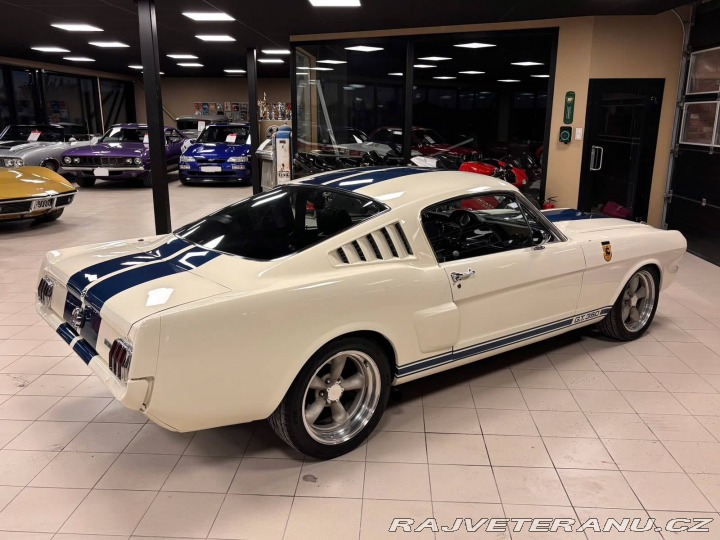 Ford Mustang GT Shelby GT350R 1965