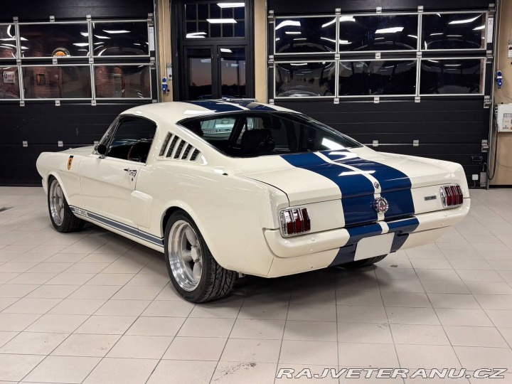 Ford Mustang GT Shelby GT350R 1965