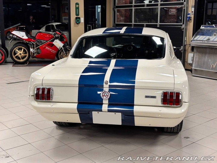 Ford Mustang GT Shelby GT350R 1965