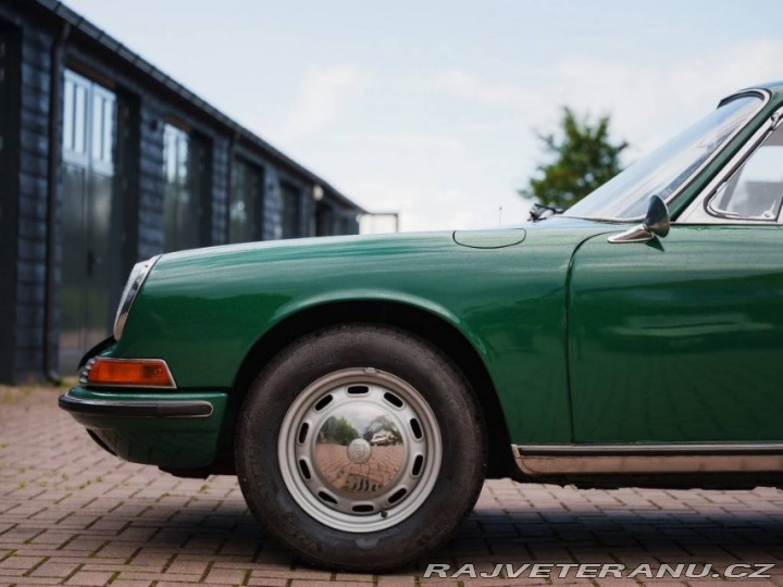Porsche 911 1965