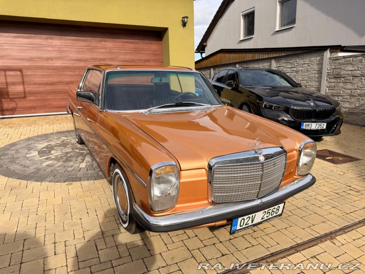 Mercedes-Benz 280 W114 1975