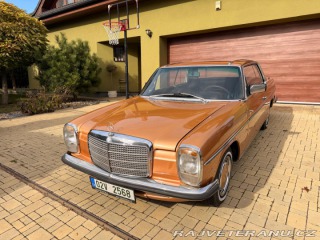 Mercedes-Benz 280 W114 1975