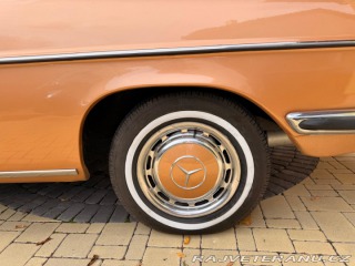 Mercedes-Benz 280 W114 1975
