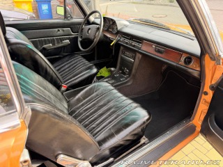 Mercedes-Benz 280 W114 1975