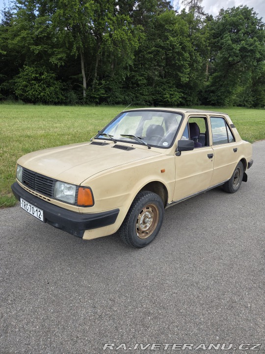 Škoda 120 M 1988