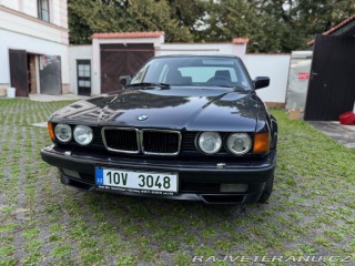 BMW 7 E32 750i V12 1991
