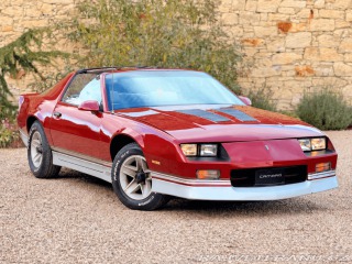 Chevrolet Camaro Z28 | T-Top | 5.0 V8