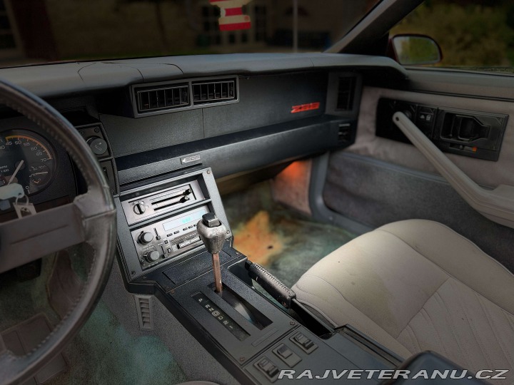 Chevrolet Camaro Z28 | T-Top | 5.0 V8 1987