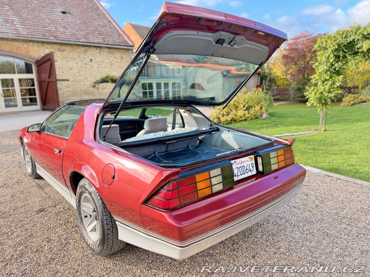 Chevrolet Camaro Z28 | T-Top | 5.0 V8 1987