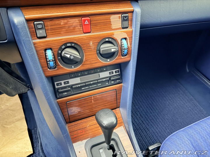 Mercedes-Benz E W124 1991